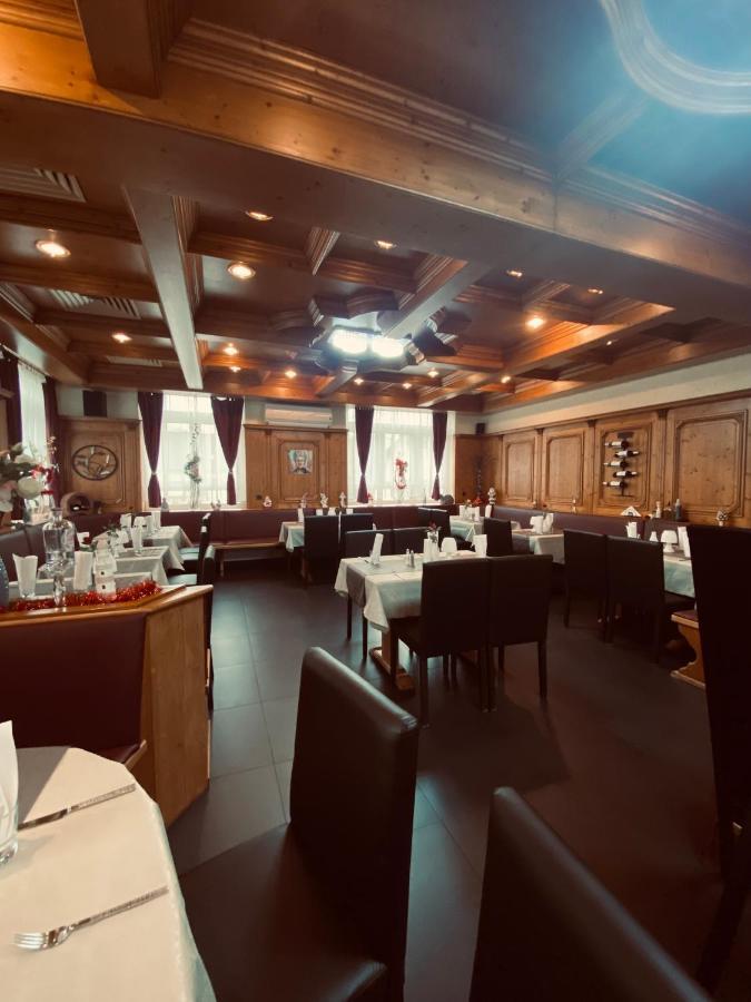 E&D Hotel 로트가우 외부 사진