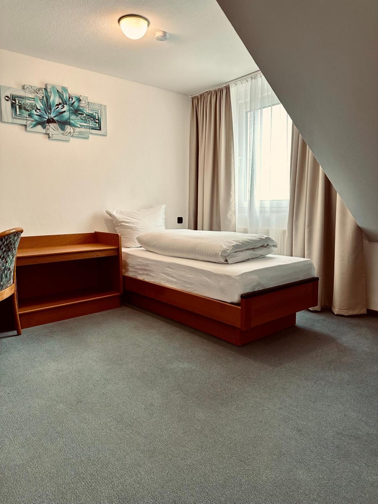 E&D Hotel 로트가우 외부 사진