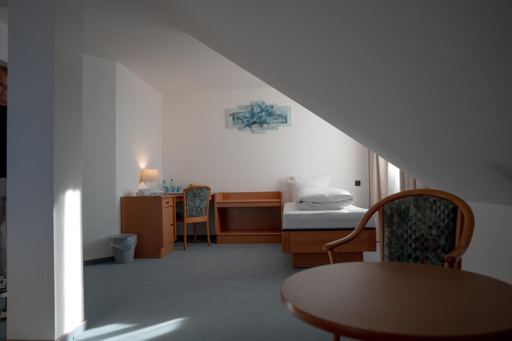 E&D Hotel 로트가우 외부 사진