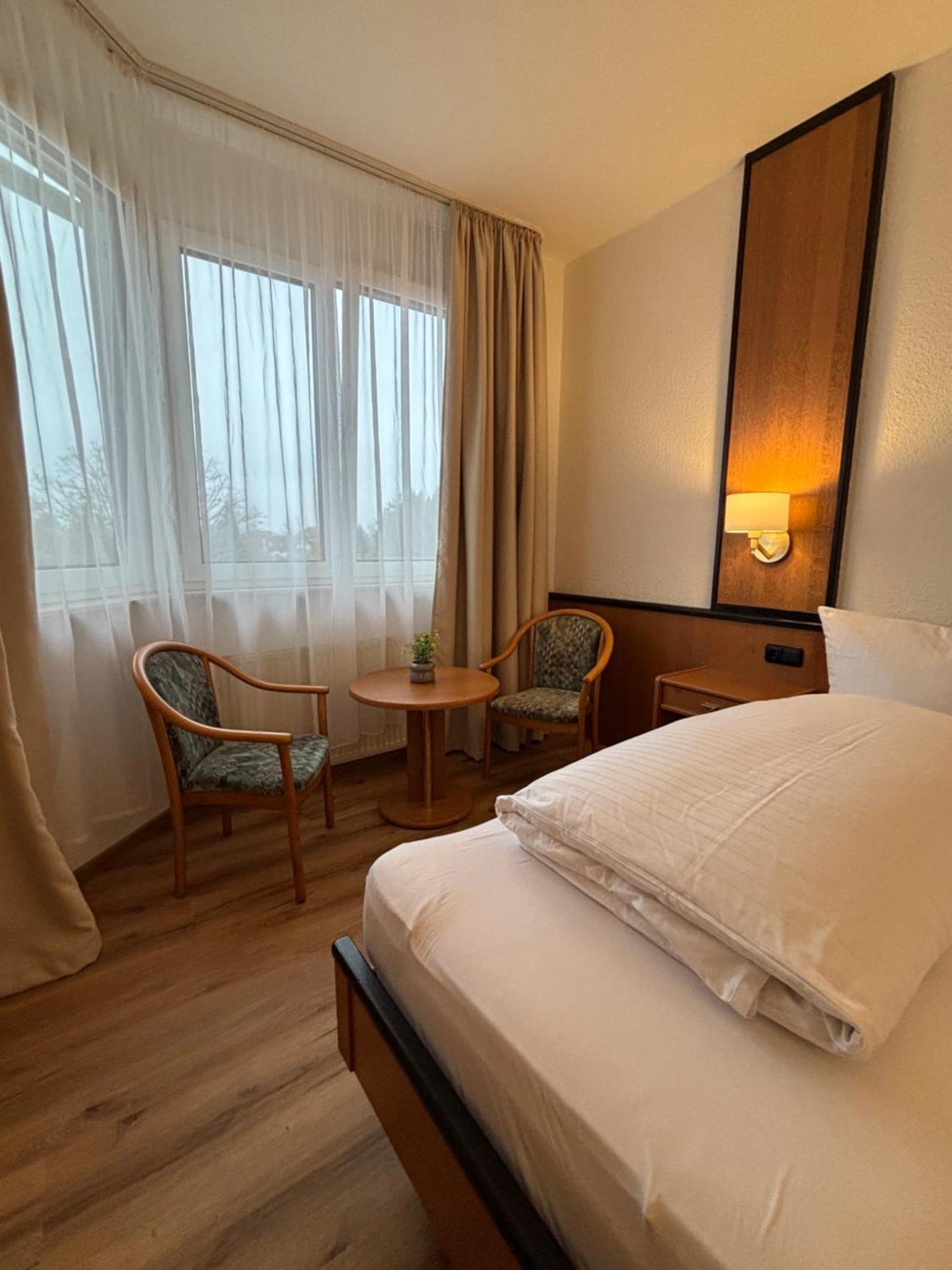 E&D Hotel 로트가우 외부 사진